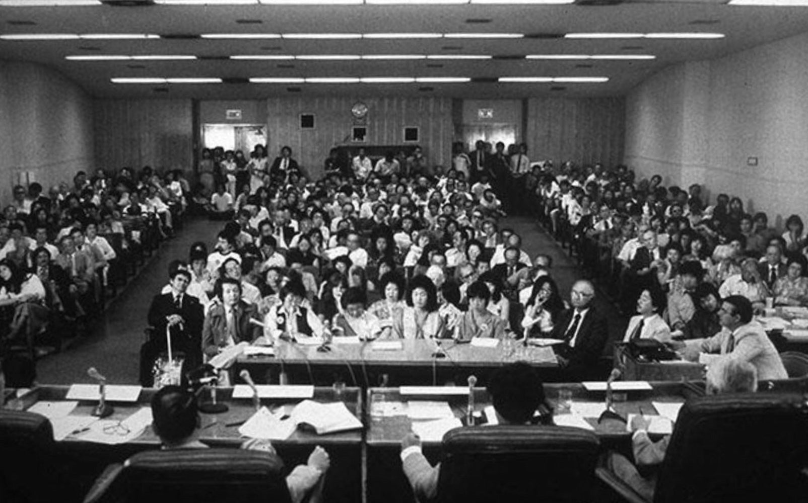 A crowded room awaiting the Commission on Wartime Relocation and Internment of Civilians hearings.